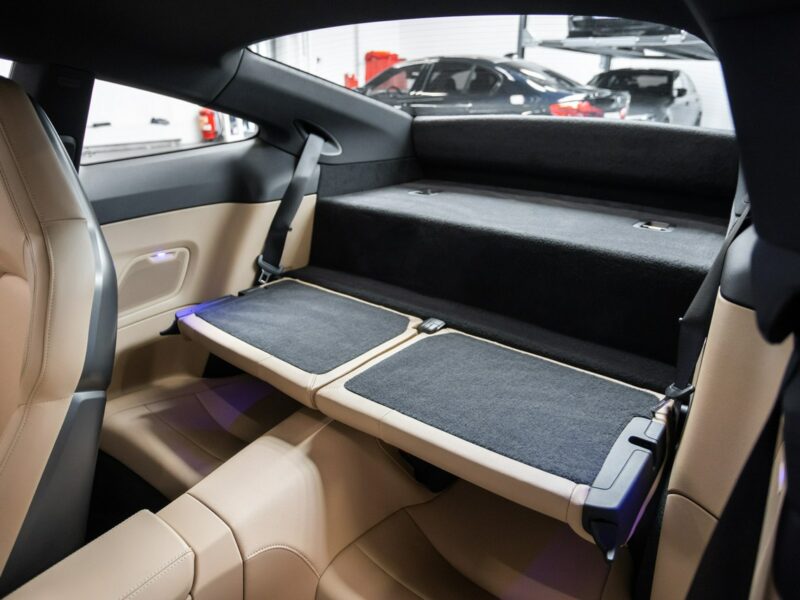 Porsche 911 Carrera S. Skrętna oś. Lift. Bose. Wentylacja. Tylko 9600 km. FV23%. 992 (2019-)