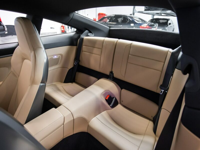 Porsche 911 Carrera S. Skrętna oś. Lift. Bose. Wentylacja. Tylko 9600 km. FV23%. 992 (2019-)