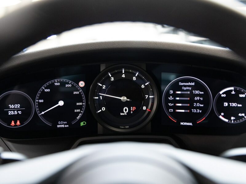 Porsche 911 Carrera S. Skrętna oś. Lift. Bose. Wentylacja. Tylko 9600 km. FV23%. 992 (2019-)