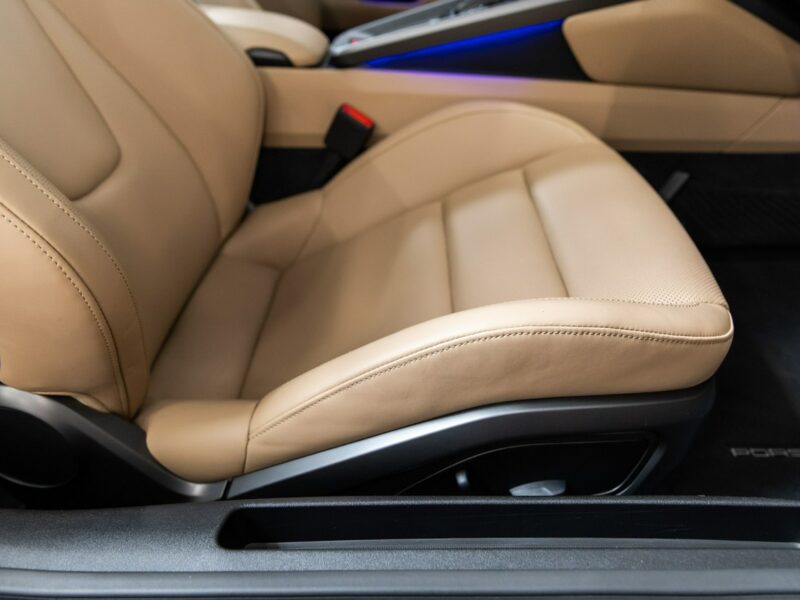 Porsche 911 Carrera S. Skrętna oś. Lift. Bose. Wentylacja. Tylko 9600 km. FV23%. 992 (2019-)
