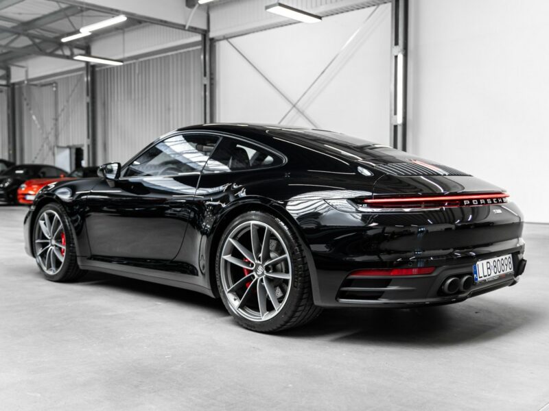 Porsche 911 Carrera S. Skrętna oś. Lift. Bose. Wentylacja. Tylko 9600 km. FV23%. 992 (2019-)