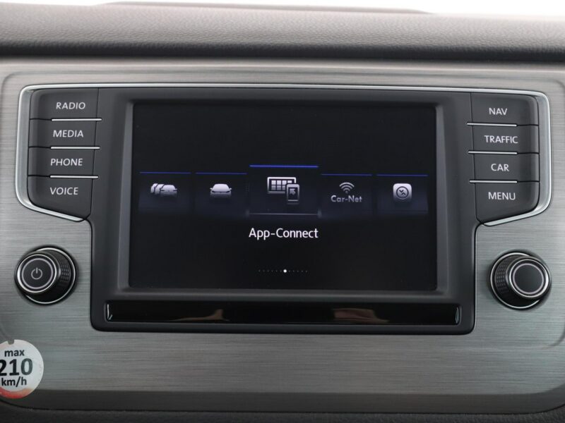 Volkswagen Golf Sportsvan navi klima auto grzane fotele czujniki parkowania hak I (2014-)