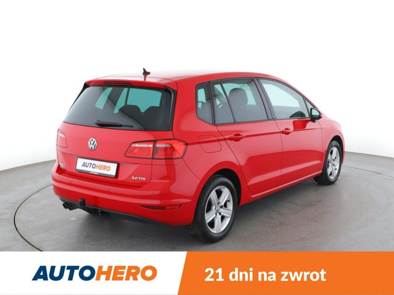 Volkswagen Golf Sportsvan navi klima auto grzane fotele czujniki parkowania hak I (2014-)