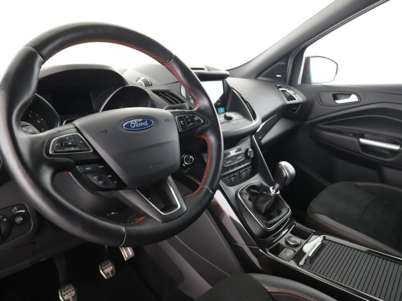 Ford Kuga ST-Line Bi-Xenon Grzana kierownica Grzane fotele navi hak bluetooth II (2012-)