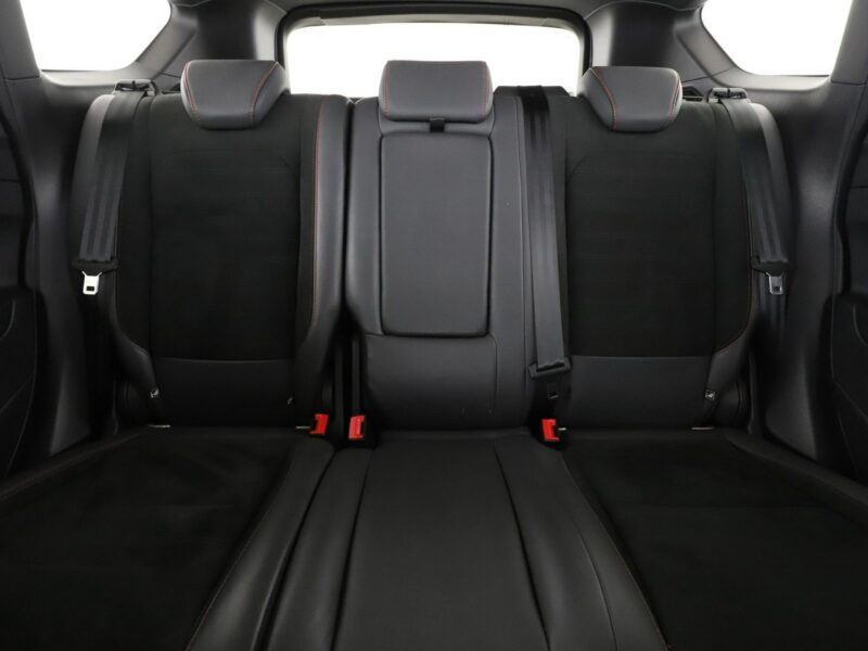 Ford Kuga ST-Line Bi-Xenon Grzana kierownica Grzane fotele navi hak bluetooth II (2012-)