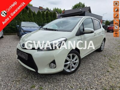 Toyota Yaris 1.5 HSD LED Alufelga Kamera Czujniki Skóra Panorama Ładny Stan! III (2011-2019)