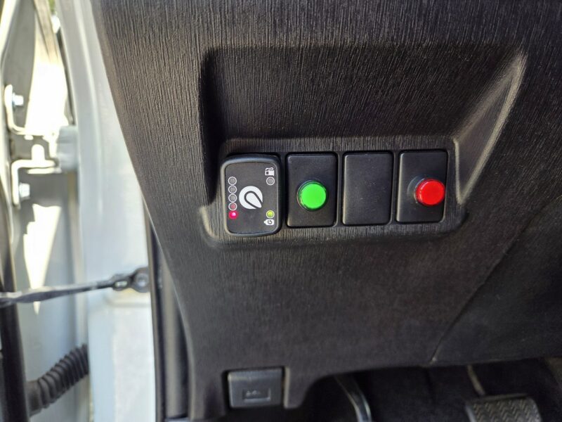 Toyota Prius+ 1.8 HSD 136KM Hand free Serwisowany 7 osobowy Bezwypadkowy