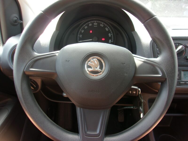Škoda Citigo Klimatyzacja, Czujniki ciśnienia w oponach, Niski przebieg, Ele szyby