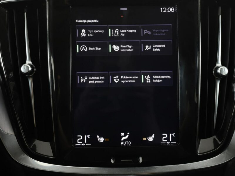 Volvo V60 GRATIS! Pakiet Serwisowy o wartości 1000 zł! II (2018-)