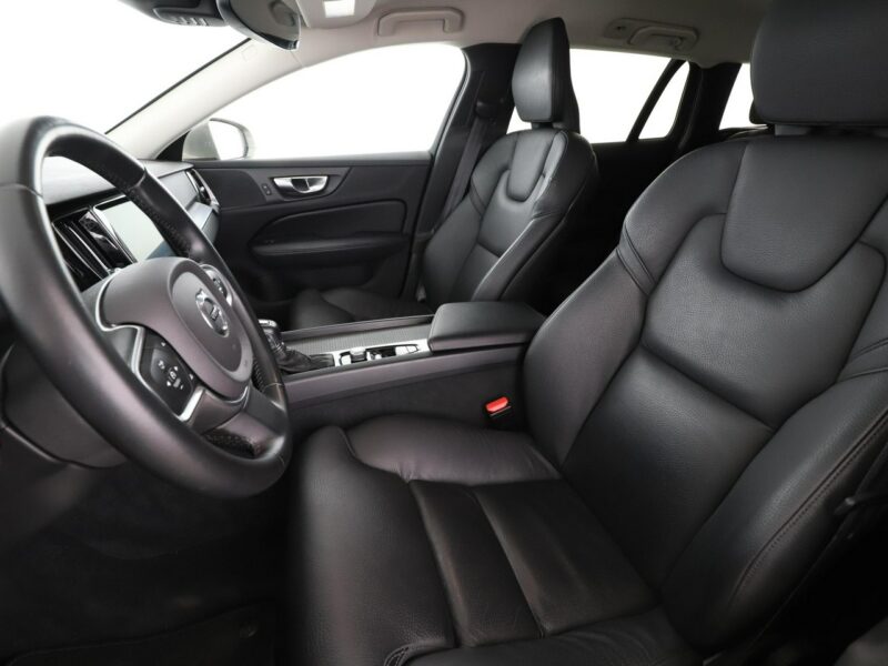 Volvo V60 GRATIS! Pakiet Serwisowy o wartości 1000 zł! II (2018-)