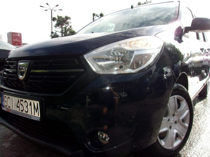 Dacia Lodgy 1.6 Klimatyzacja, Hak holowniczy, Ele szyby, Ele lusterka, ABS, ASR