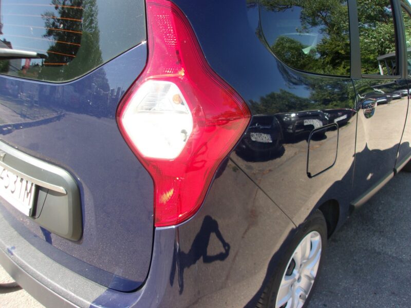 Dacia Lodgy 1.6 Klimatyzacja, Hak holowniczy, Ele szyby, Ele lusterka, ABS, ASR