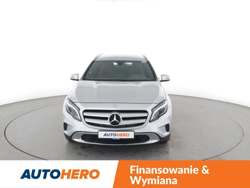 Mercedes GLA 250 GRATIS! Pakiet Serwisowy o wartości 800 zł!