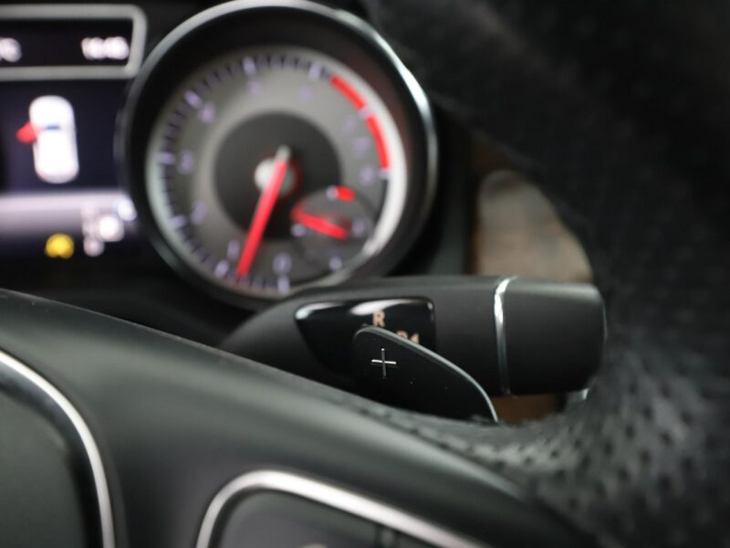 Mercedes GLA 250 GRATIS! Pakiet Serwisowy o wartości 800 zł!