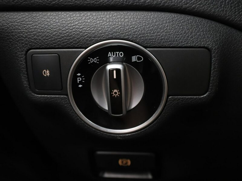Mercedes GLA 250 GRATIS! Pakiet Serwisowy o wartości 800 zł!