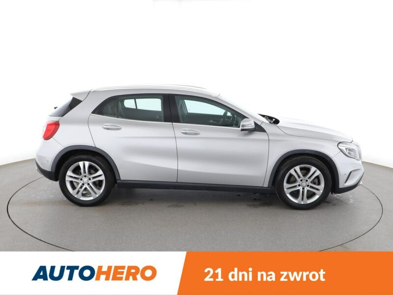 Mercedes GLA 250 GRATIS! Pakiet Serwisowy o wartości 800 zł!