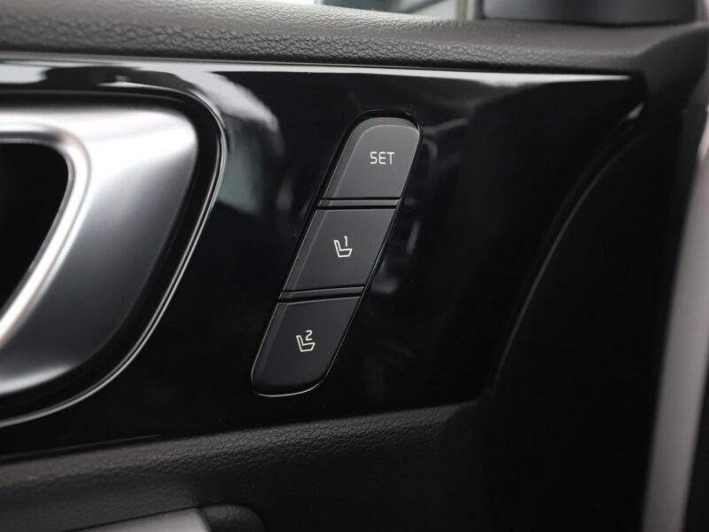 Kia Cee'd PHEV navi el. sterowane i ogrzewane fotele kamera i czujniki parkowani III (2018-)