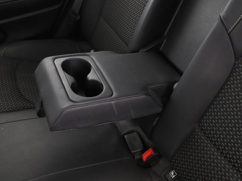 Kia Cee'd PHEV navi el. sterowane i ogrzewane fotele kamera i czujniki parkowani III (2018-)