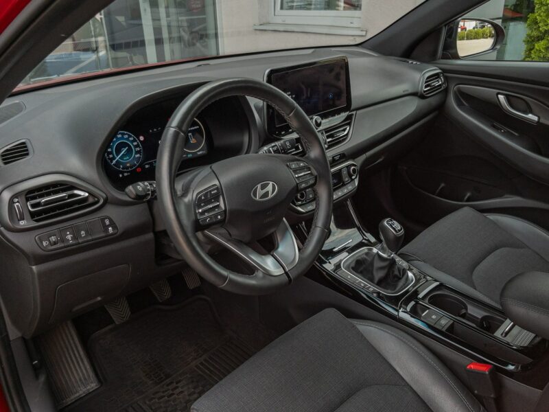 Hyundai i30 1.5 T-GDI (140 KM) Smart + Tech Gwarancja 2029! od Dealera FV VAT-23% III (2017-)