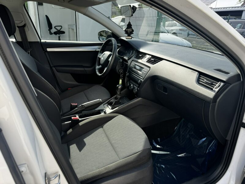 Škoda Octavia Raty/Zamiana Gwarancja faktura VAT 23% serwisowana III (2013-)