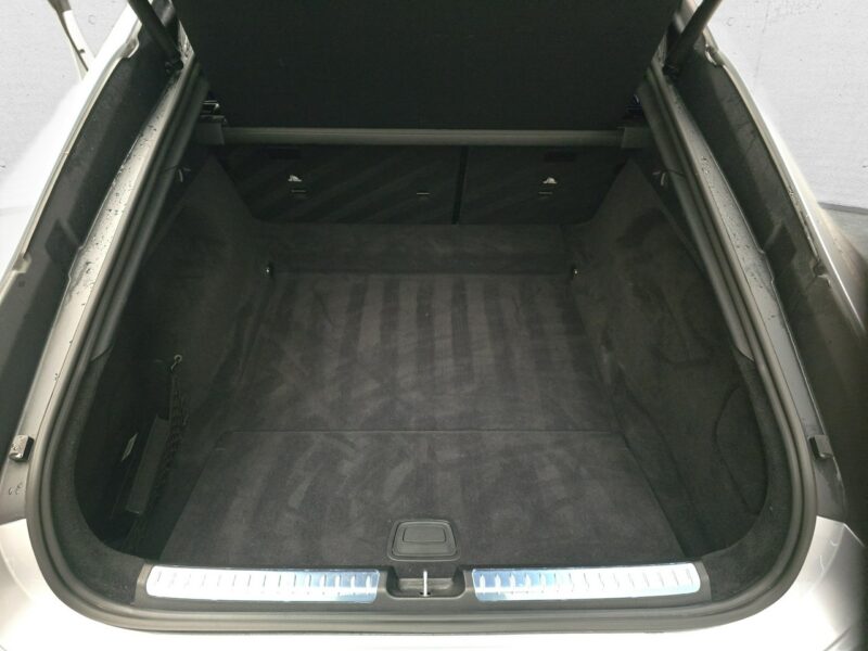 Mercedes EQS