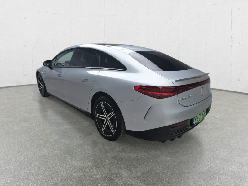 Mercedes EQS