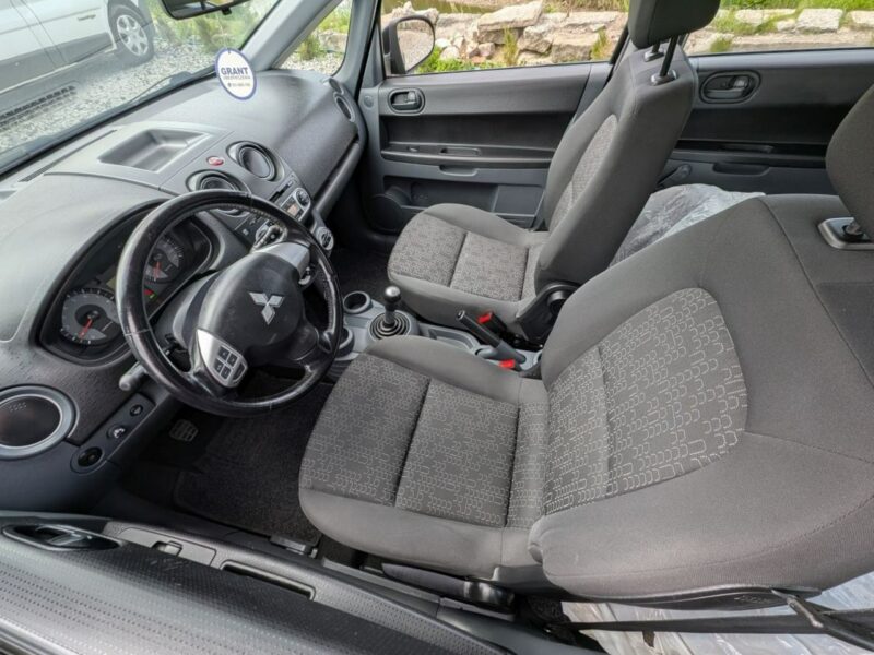 Mitsubishi Colt benzyna, klima Z30 (2004-2012)