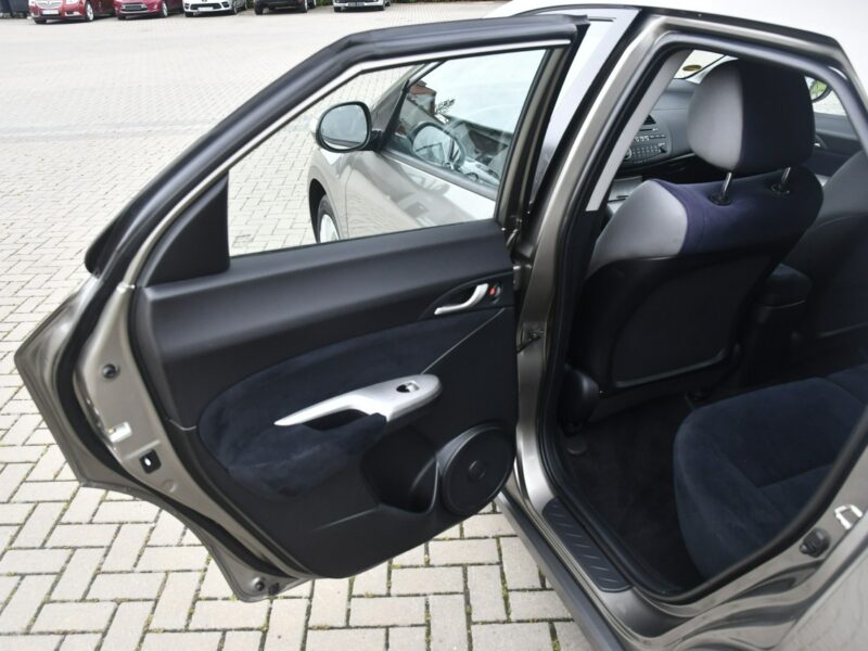 Honda Civic 1,4benz DUDKI11 Klimatronic.El.szyby.Centralka.kredyt.OKAZJA VIII (2006-2011)