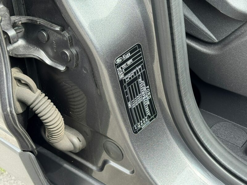 Ford Kuga *FILM*4WD*Titanium*PL Salon*Nowy Rozrząd*Roczna Gwarancja Techniczna* II (2012-)