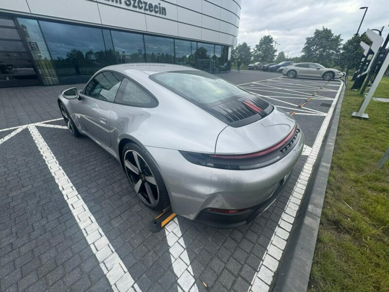 Porsche 911 Carrera 394KM. Nowy model. Sport Chrono. Matrix LED. Inno Drive. BOSE. 992 (2019-)