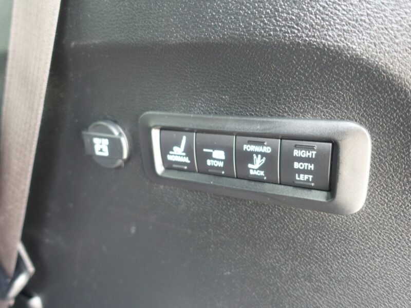 Chrysler Pacifica Oferta prywatna * Pełna Opcja Limited S * Szklany Dach * Nowe LPG