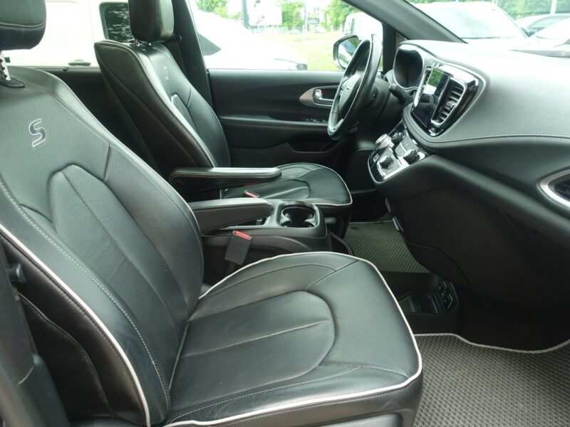 Chrysler Pacifica Oferta prywatna * Pełna Opcja Limited S * Szklany Dach * Nowe LPG