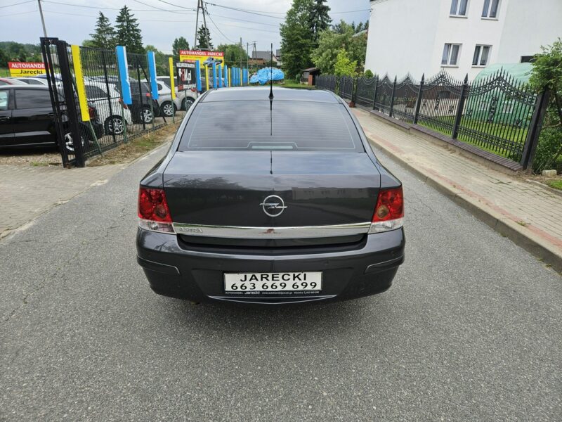 Opel Astra Opłacona Zdrowa Zadbana Po Serwisie Dwa Kmpl. Kół 1 Wł H (2004-2014)