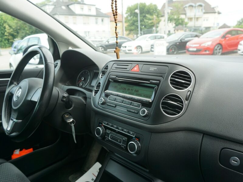 Volkswagen Golf Plus zarejestrowany, ubezpieczony I (2004-2009)