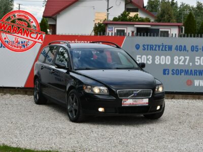 Volvo V50 2.4 BENZYNA 140KM Manual 2004r. Climatronic TEMPOMAR Alufelgi R 17" I (2004-2007)