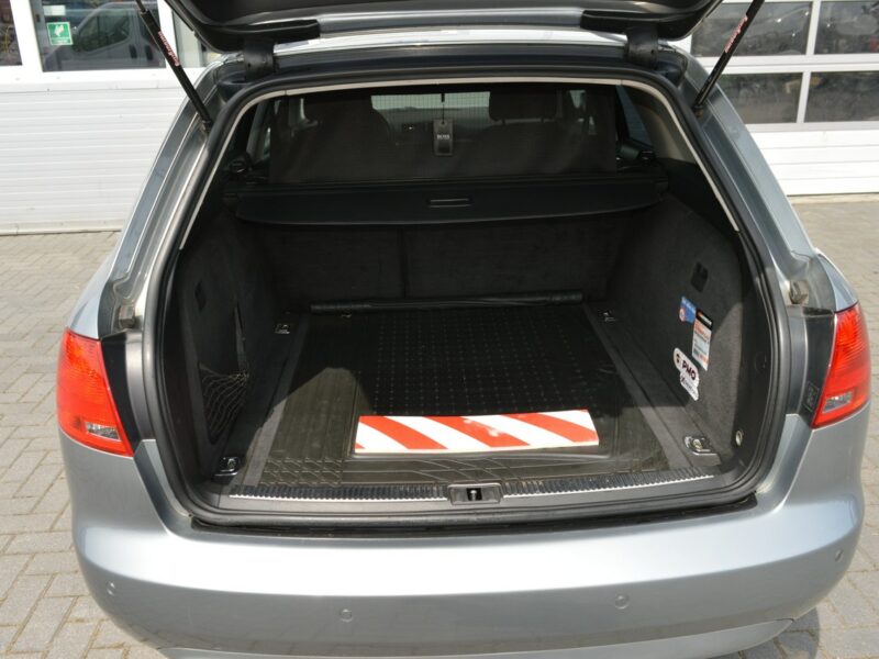 Audi A4 1.9 TDI BRB Klimatronik Na bieżąco serwisowany Fabrycznie bez DPF B7 (2004-2007)