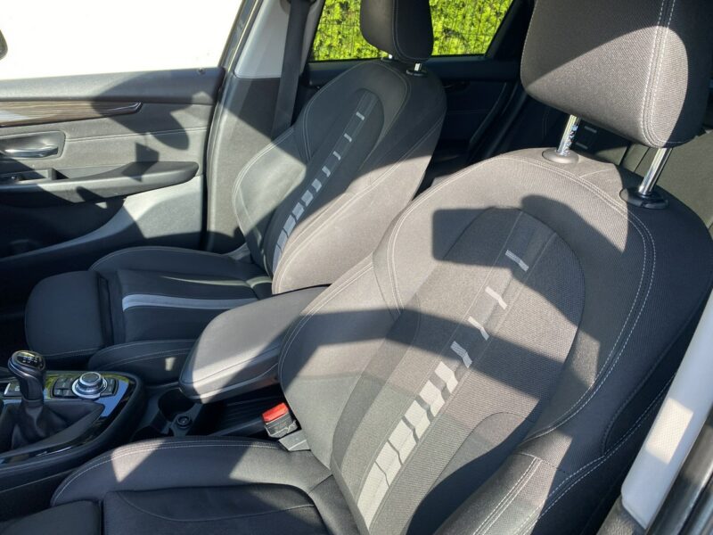 BMW Active Tourer Przebieg gwarantow,oryginalny lakier, nawigacja,klimatronik,parktronik