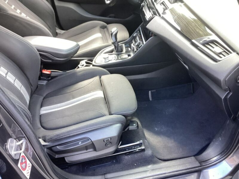 BMW Active Tourer Przebieg gwarantow,oryginalny lakier, nawigacja,klimatronik,parktronik