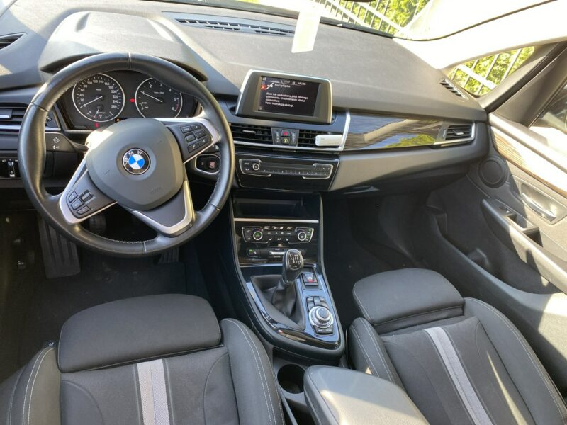 BMW Active Tourer Przebieg gwarantow,oryginalny lakier, nawigacja,klimatronik,parktronik