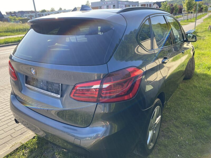 BMW Active Tourer Przebieg gwarantow,oryginalny lakier, nawigacja,klimatronik,parktronik