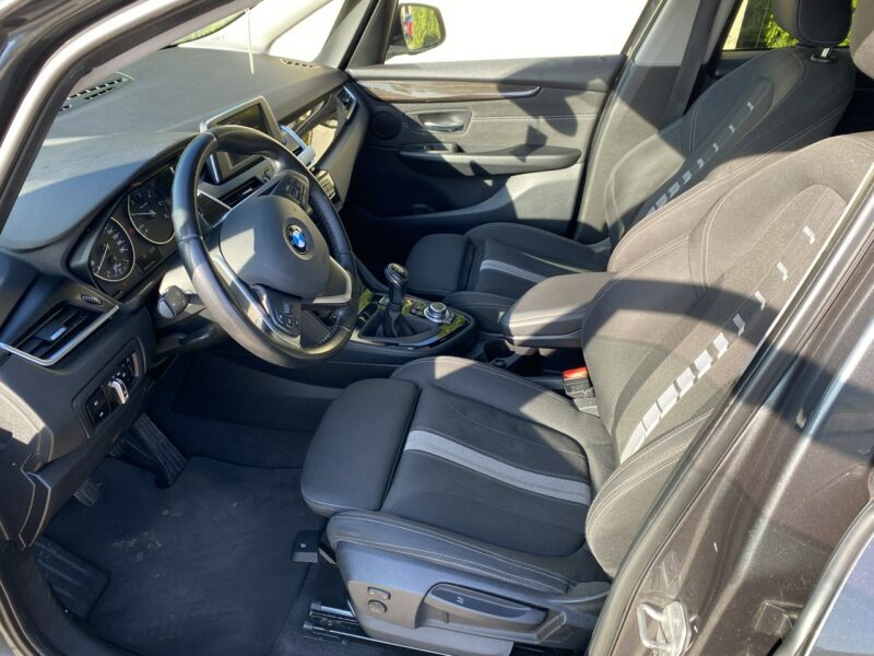 BMW Active Tourer Przebieg gwarantow,oryginalny lakier, nawigacja,klimatronik,parktronik