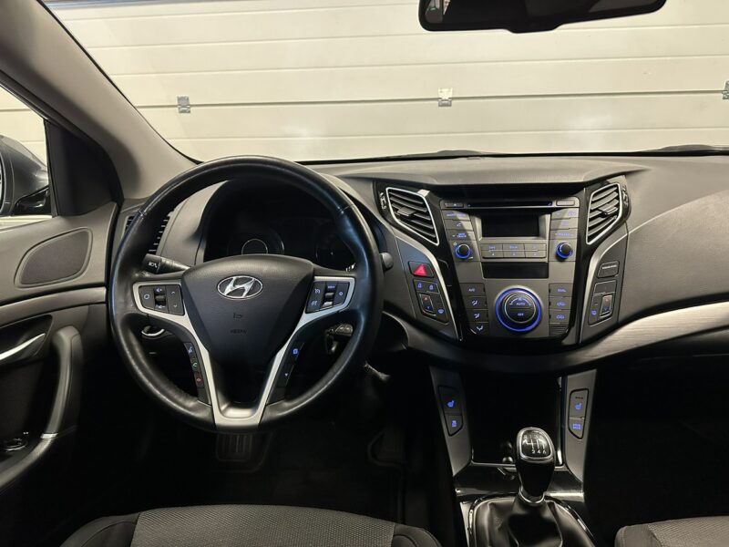 Hyundai i40 Hyundai I40 1.7 CRDI Kombi 16/17r Zadbany Po Opłatach Gwarancja Raty