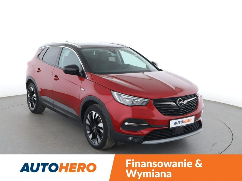 Opel Grandland X PDC klima auto temapomat navi bluetooth