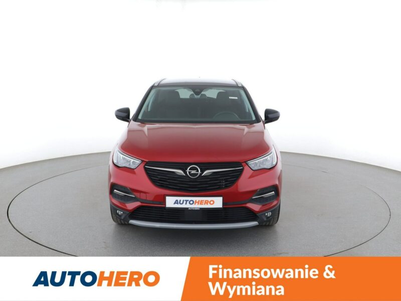 Opel Grandland X PDC klima auto temapomat navi bluetooth