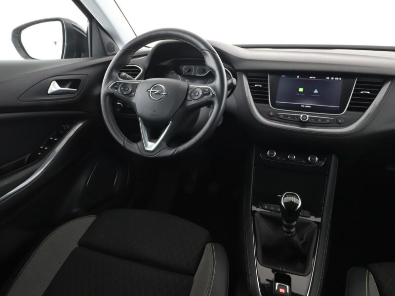 Opel Grandland X PDC klima auto temapomat navi bluetooth