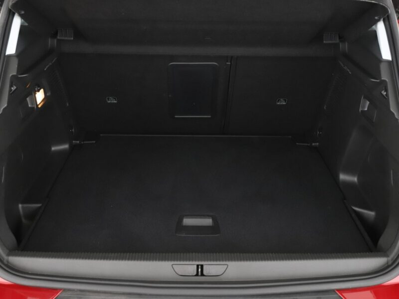 Opel Grandland X PDC klima auto temapomat navi bluetooth