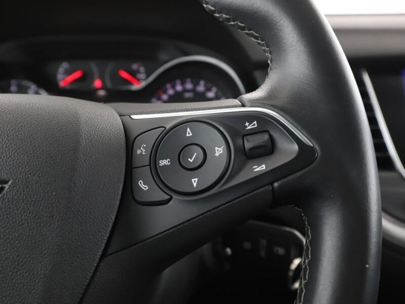 Opel Grandland X PDC klima auto temapomat navi bluetooth