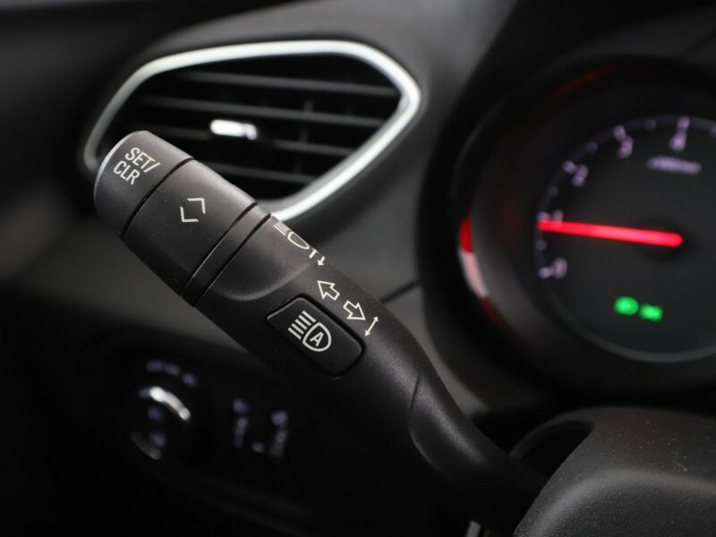 Opel Grandland X PDC klima auto temapomat navi bluetooth