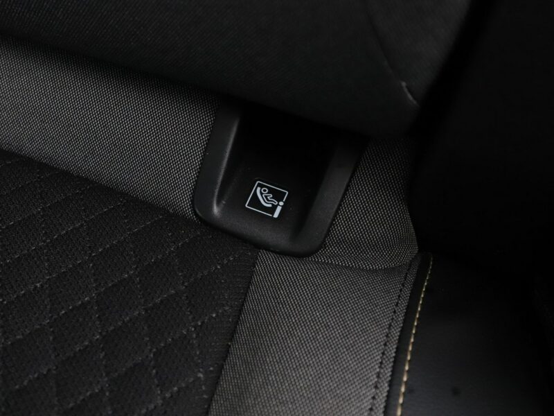 Opel Grandland X PDC klima auto temapomat navi bluetooth