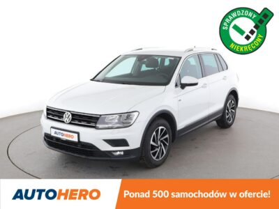 Volkswagen Tiguan Tempomat adaptacyjny PDC grzane fotele klima 3-strefowa navi bluetooth II (2016-2024)